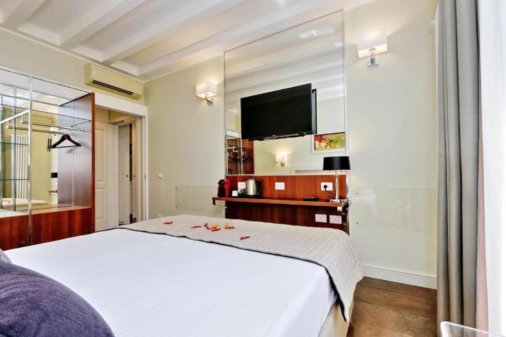 Paradise Suites Рим Экстерьер фото